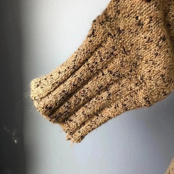 Preswick & Moore Tan Button Cardigan Sweater M - Picture 6 of 7